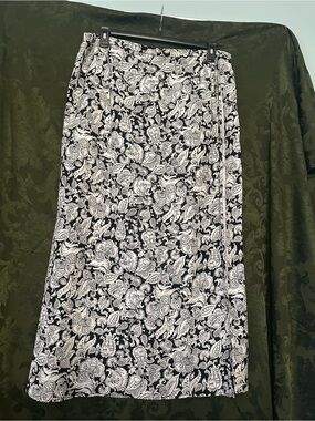 Talbots Black and White Floral Paisley Maxi Linen Skirt Size 16
